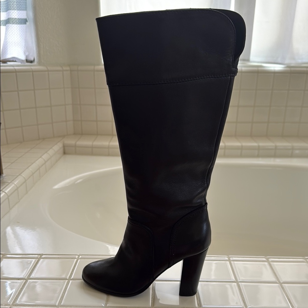 Halogen Black Heeled Boots with Chunky Heel - Picture 6 of 8